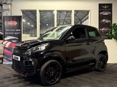 Ligier JS60 Black on Black Klima Mopedauto