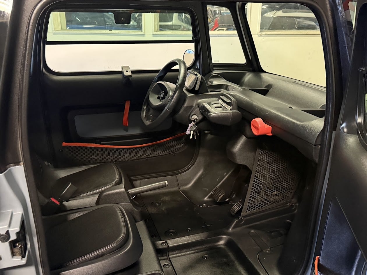 Citroen Ami 2022 10