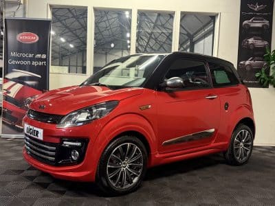 Ligier JS50L LONG Red on Black Mopedauto Microcar 45 KM