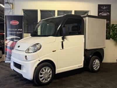 Microcar M.Cross bestelwagen 8 pk bromobiel Vrachtwagen 45 KM