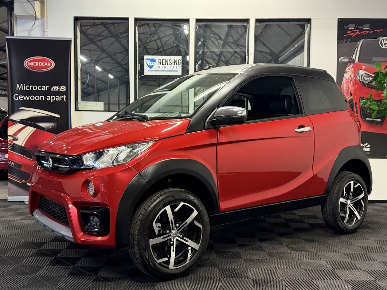 Aixam Crossover S9 Rot red Rood SUV 4