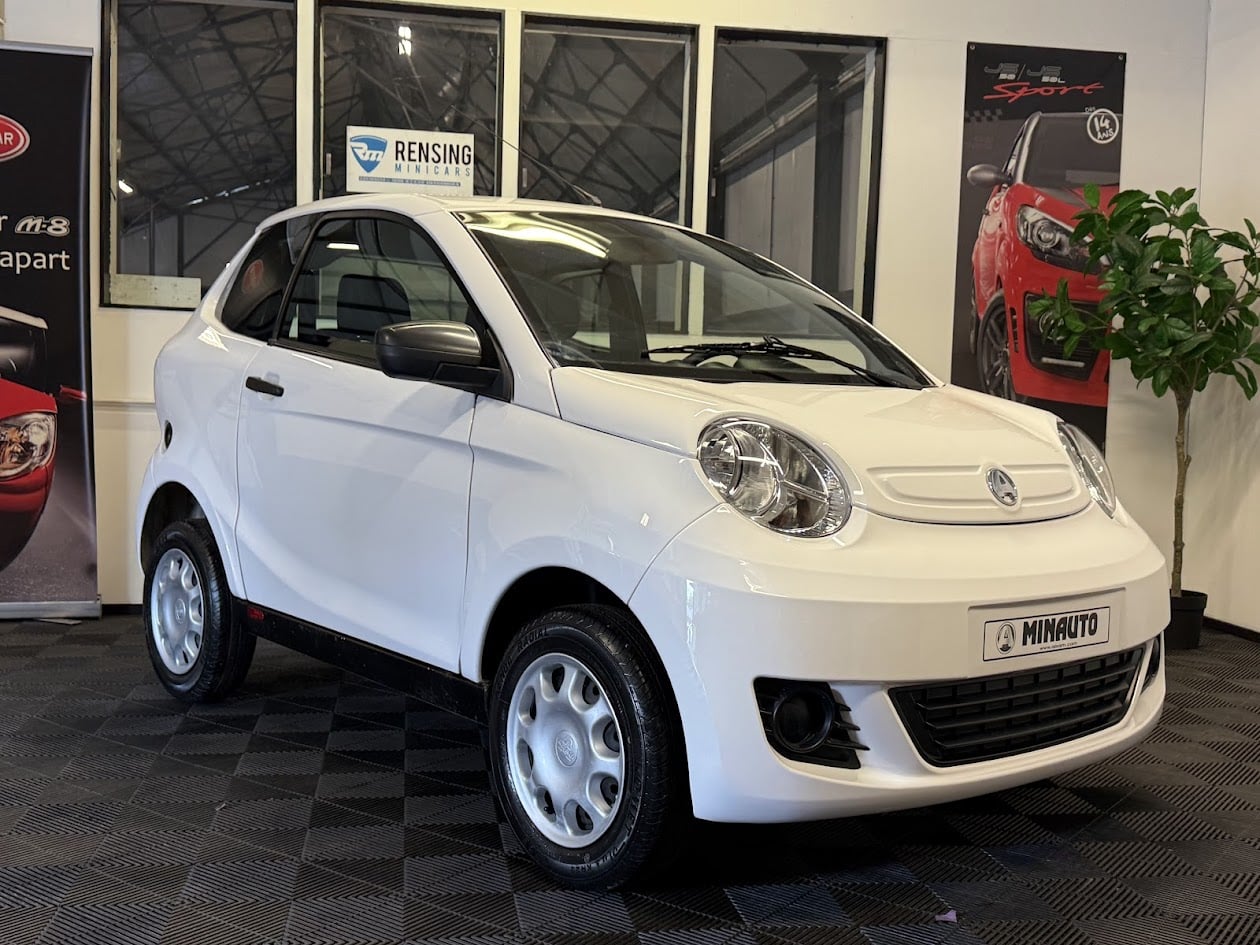 Aixam GT wit 9