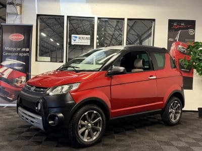 Aixam Crossline XXL Koffer Red Mopedauto Microcar 45KM