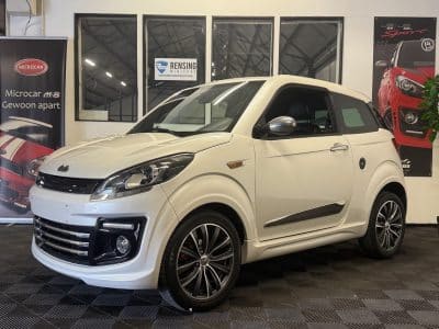 Ligier JS50L Weiss DCI Mopedauto Sport Microcar 45 KM