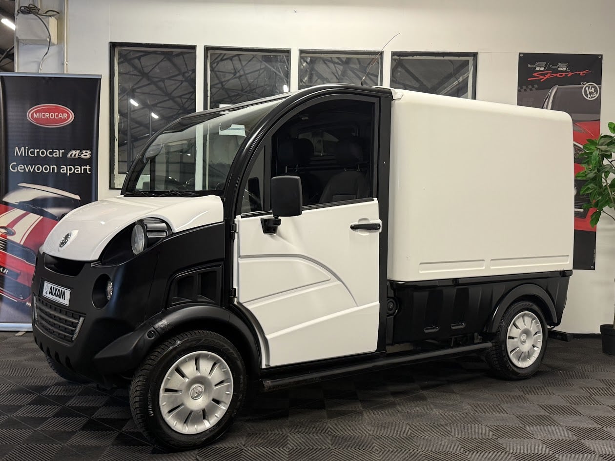 Aixam D-Truck 2