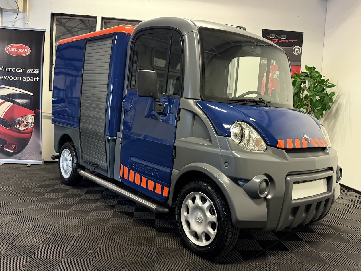 Aixam Mega 7