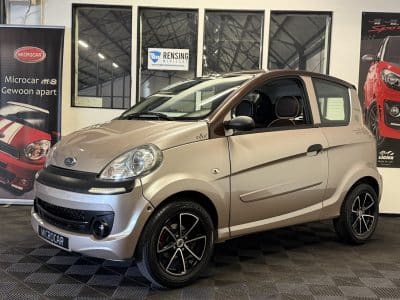 Microcar M.Go C&C lederen stoelen, brommobiel micorcar, 45 km/h