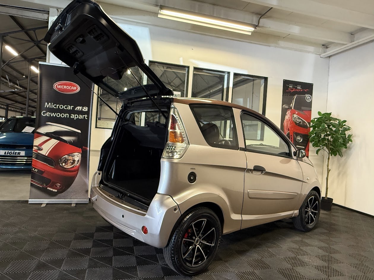 Microcar M.Go 8