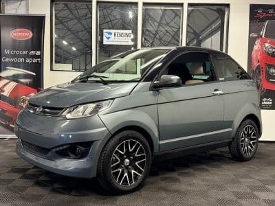 Aixam Coupé Premium Kubota Mopedauto Microcar 45 KM