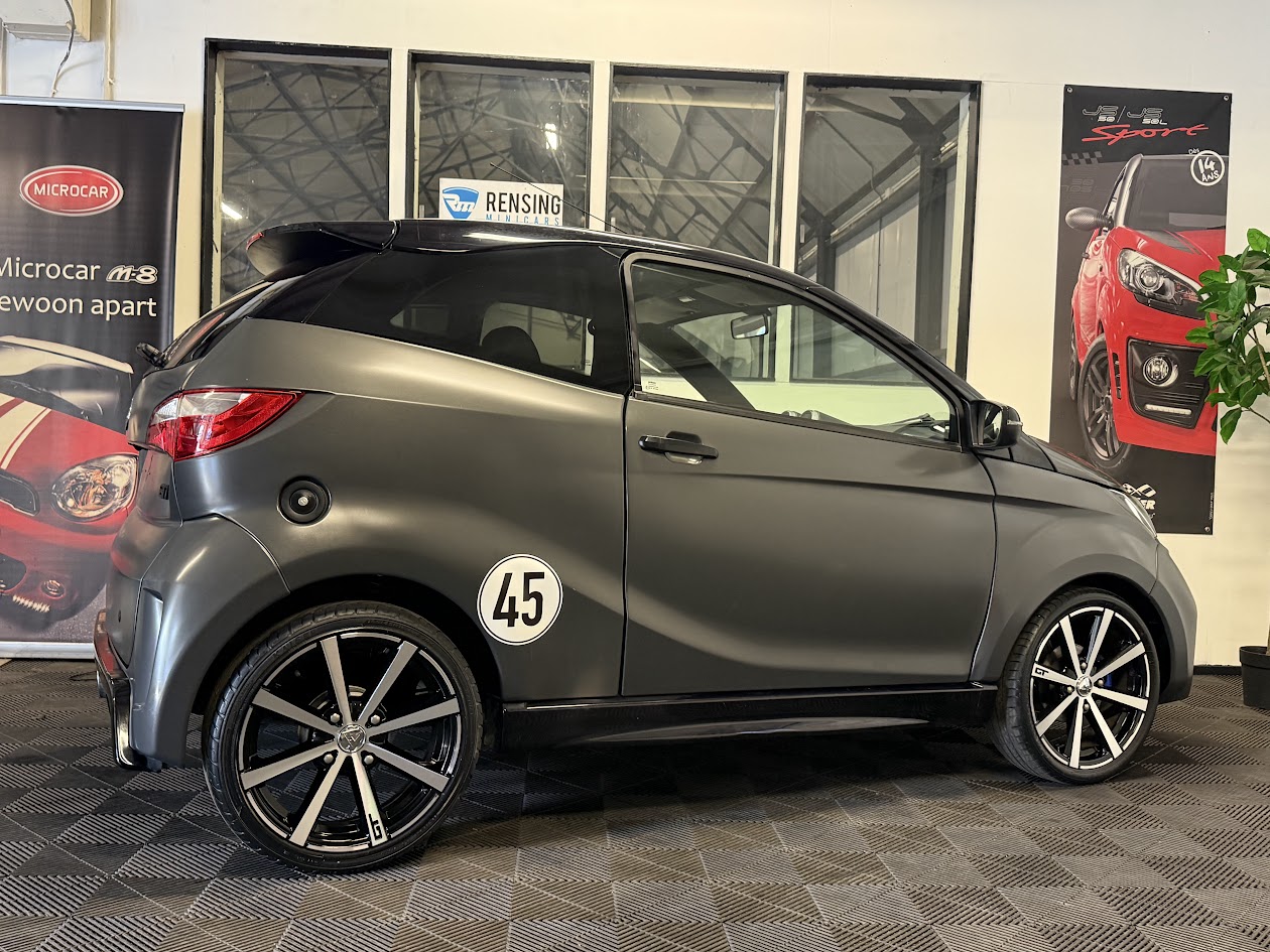 Aixam Coupé GTI matgrijs 7