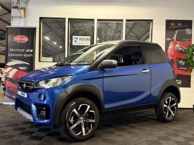 Aixam Crossover XXL Koffer 8 PS Mopedauto Microcar 45