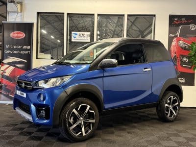 Aixam Crossover XXL Koffer 8 PS Mopedauto Microcar 45