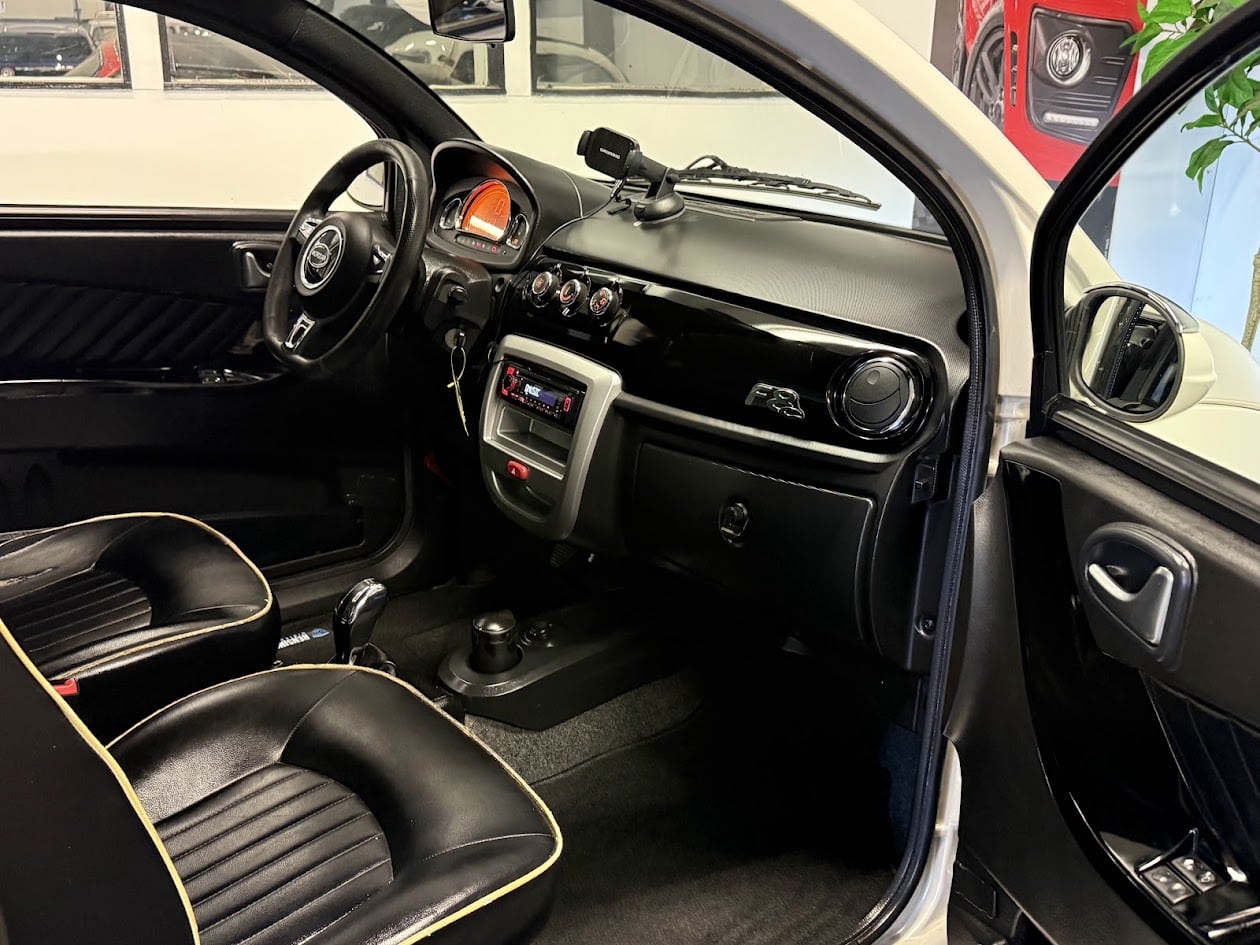 Microcar F8c wit 12